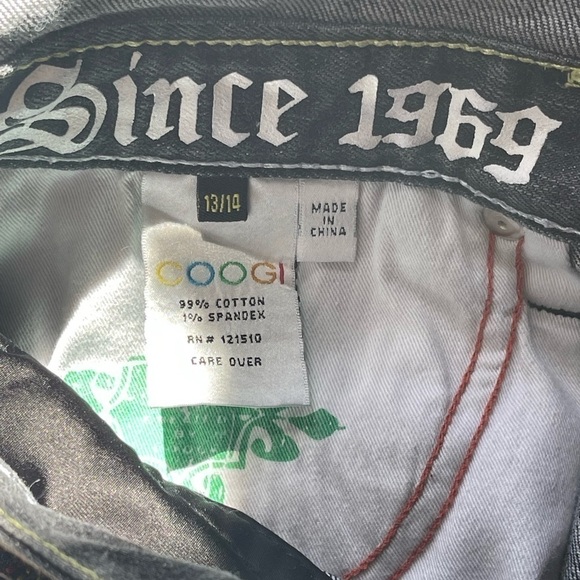 Vintage Coogi Women’s Black Wash Denim Cropped Dungarees - Picture 9 of 10